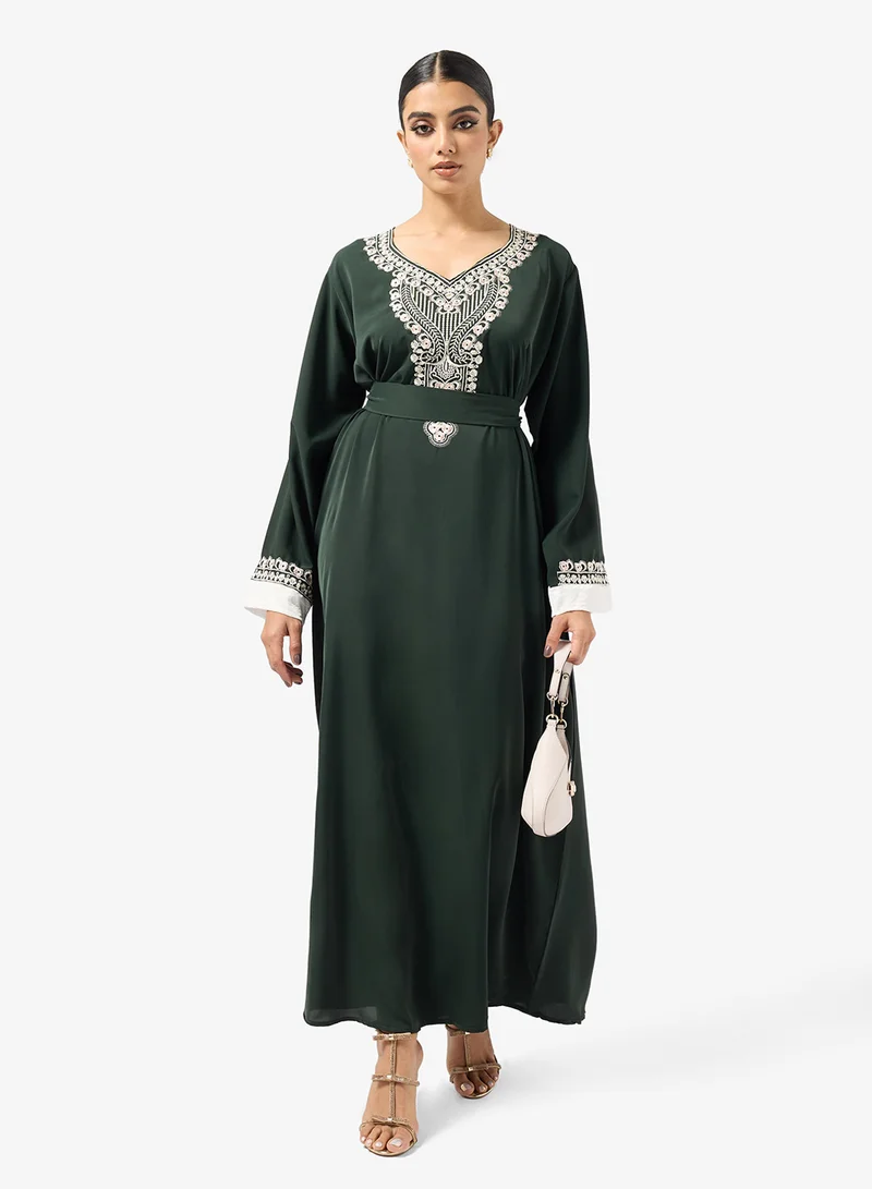 Embroidered Belted Jalabiya